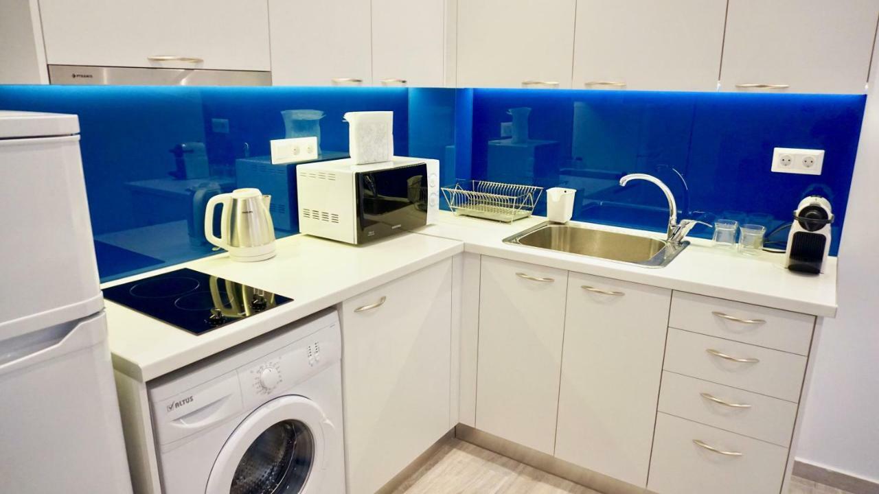 Modern & In * Αθήνα